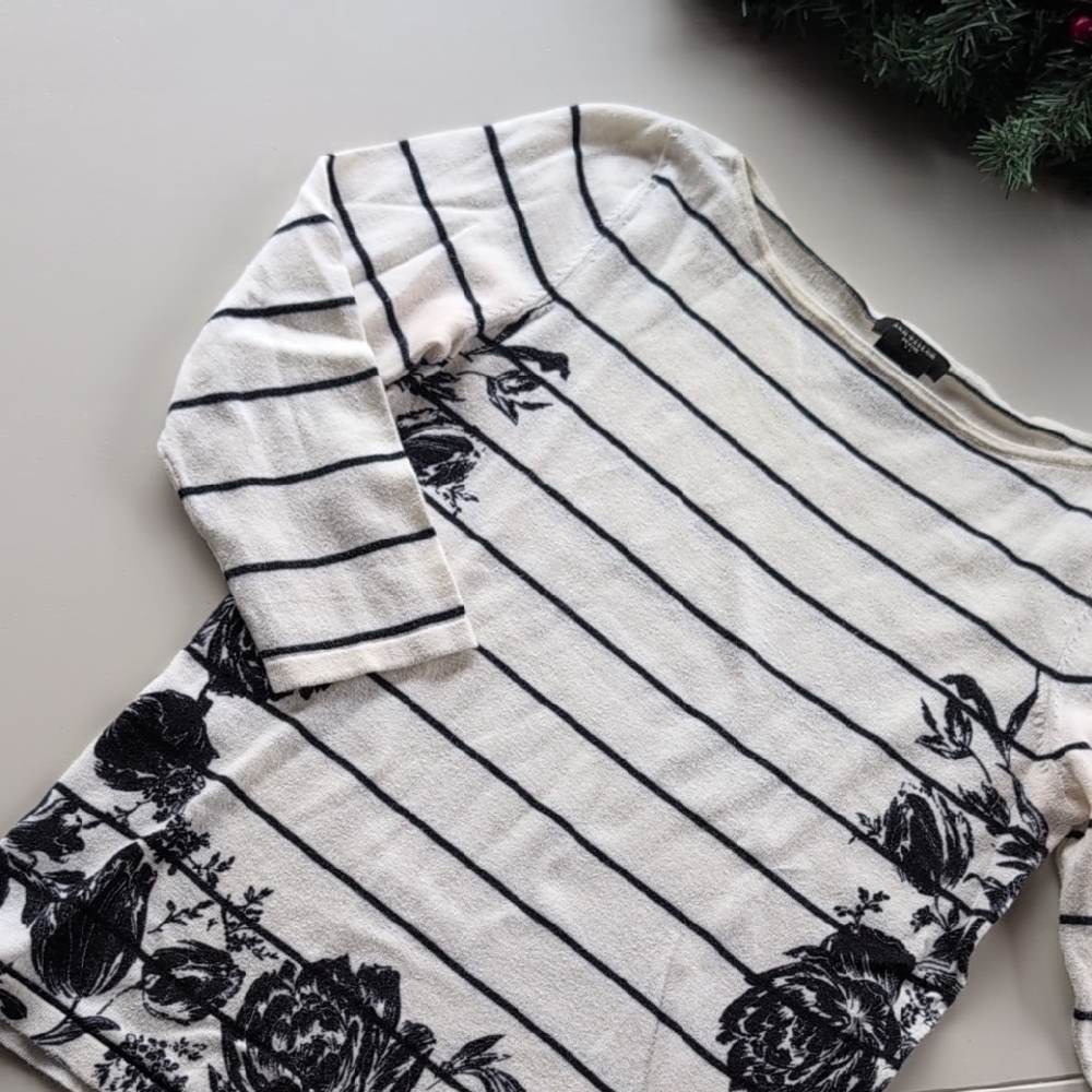 Ann Taylor Black and White Striped Floral 3/4 Sleeve Top, XSP